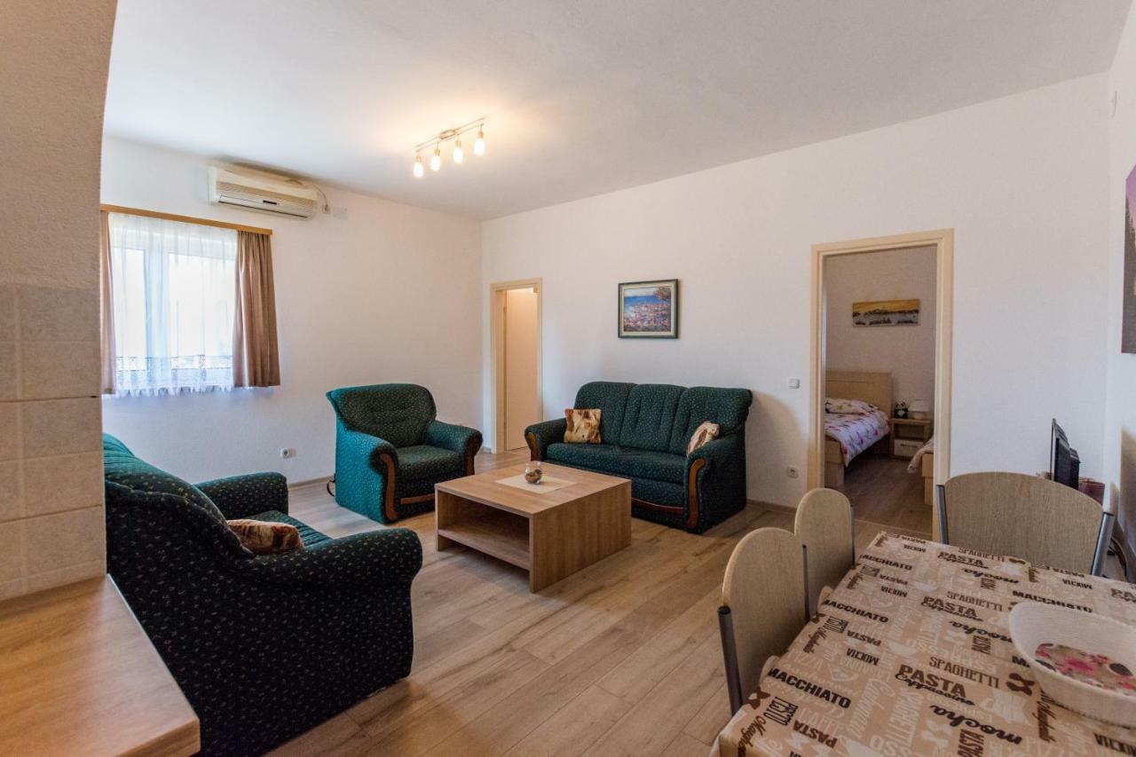 Apartment Lavanda 2 Poreč Zewnętrze zdjęcie